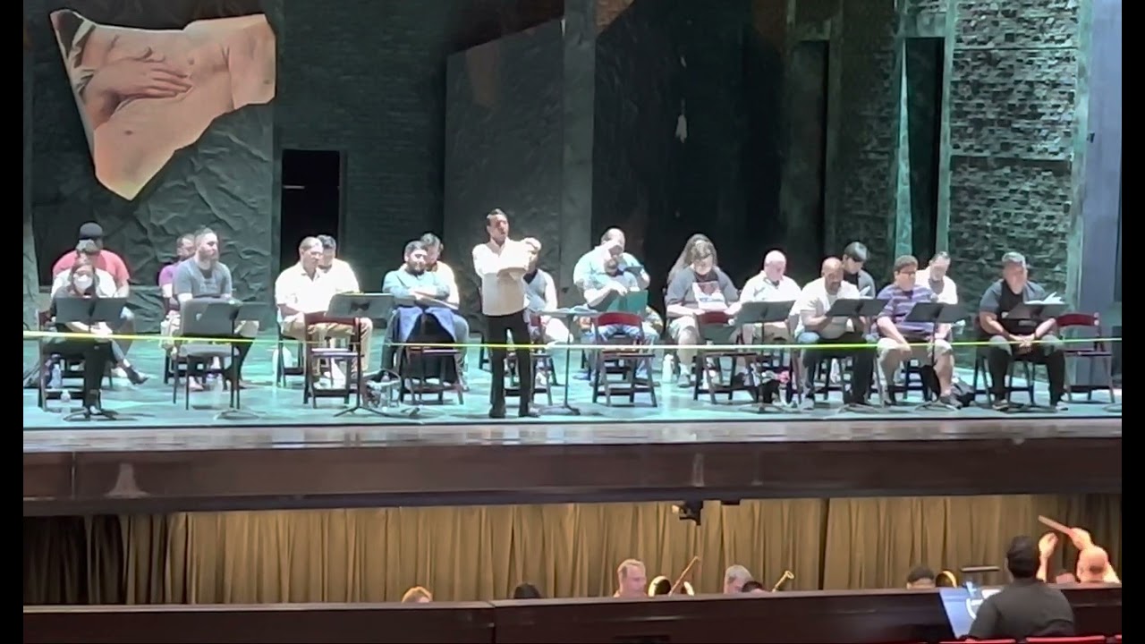 Santiago Ballerini. “Ella mi fu rapita” “parmi veder le lagrime” Duca. Rigoletto/Verdi (rehearsal)
