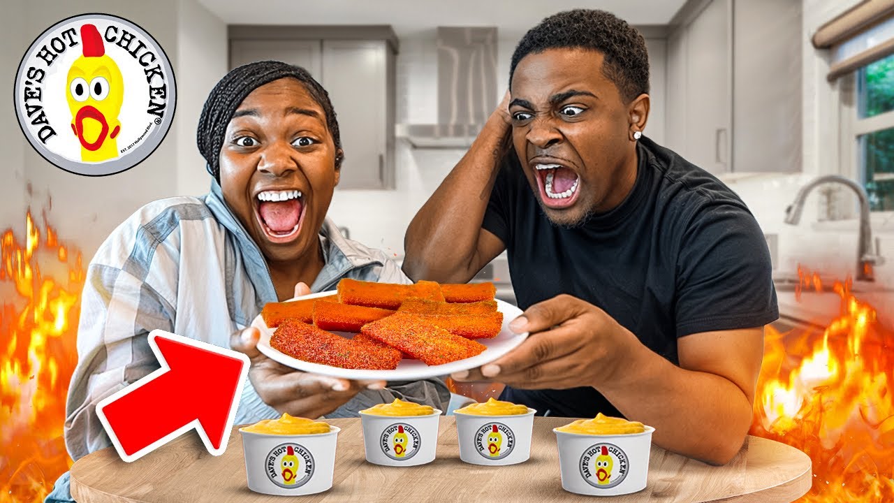 TRYING DAVE'S HOT CHICKEN NEW REAPER MOZARELLA STICKS!