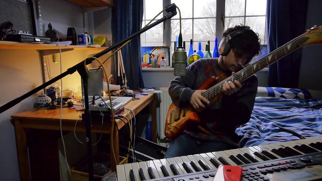 Rawnald Gregory Erickson the Second // STRFKR (Loop Pedal)