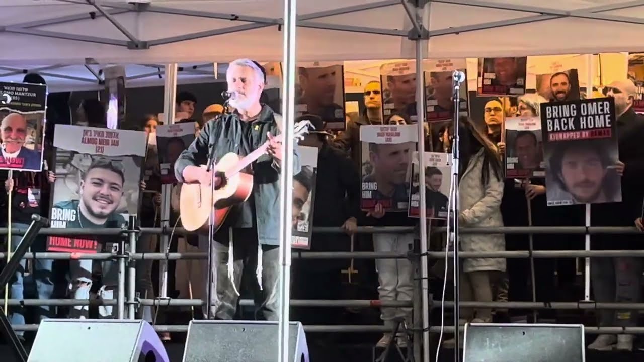 אביתר בנאי  |  עד מחר  |  יש לי סיכוי  |  כיכר החטופים תל אביב  |  27.1.2024