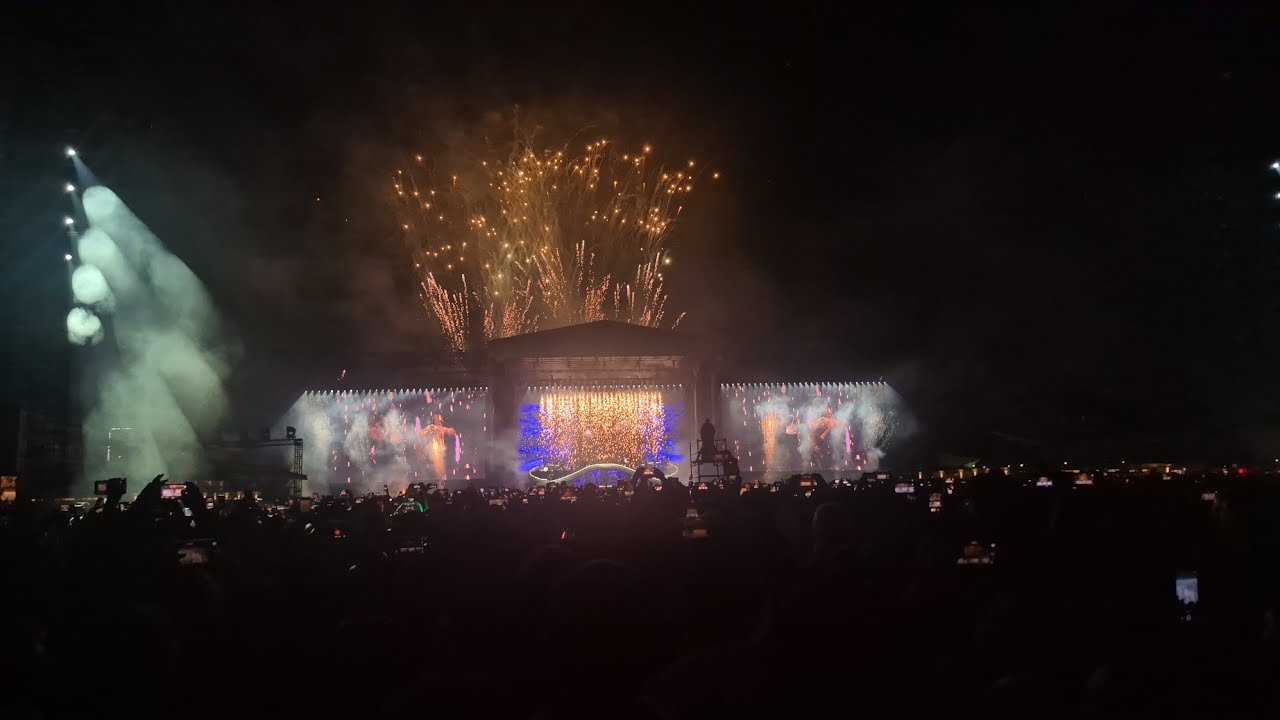 Mi experiencia en el concierto de #dualipa 😍❤️‍🔥🌌