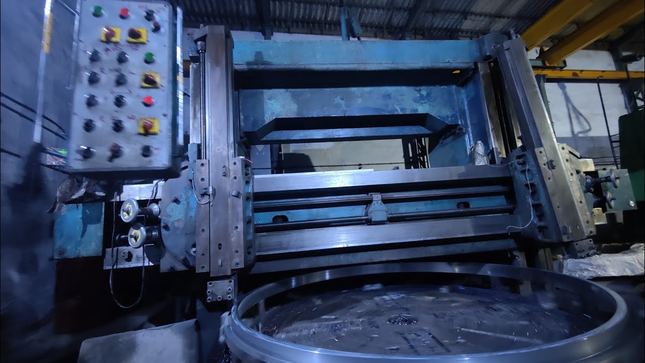 यह क्या लगा दिया मशीन पर 😱😱 || vertical lathe || vtl machine || lathe machine || Dangerous work ||