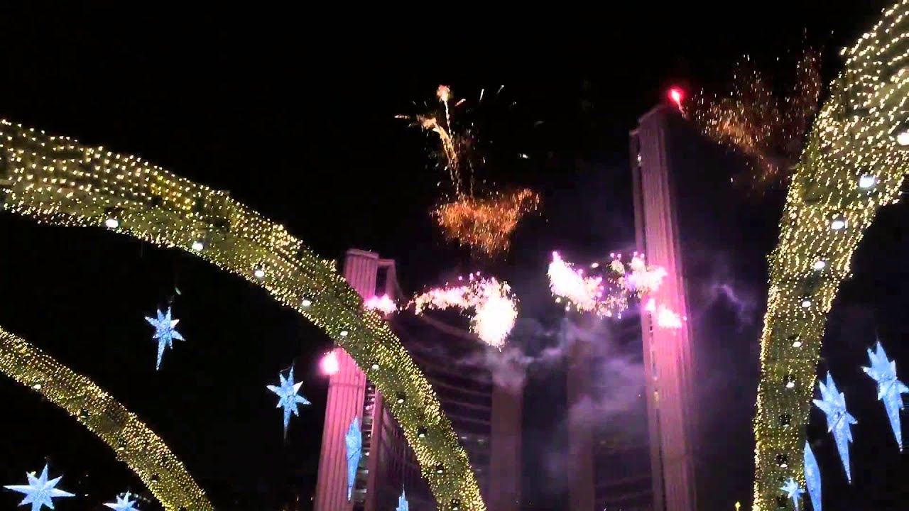 Official Toronto HD New Year 2015 w/ Countdown - Nathan Phillips Square - Fireworks + Concert