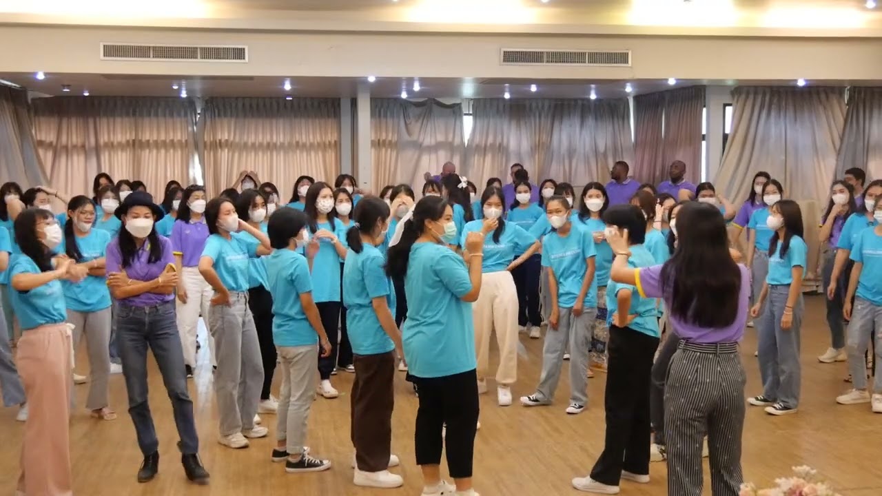 Big Group Activity #1 | IEP English Camp 2022 | Satrirachinuthit School | ครูฝ้าย KruFai