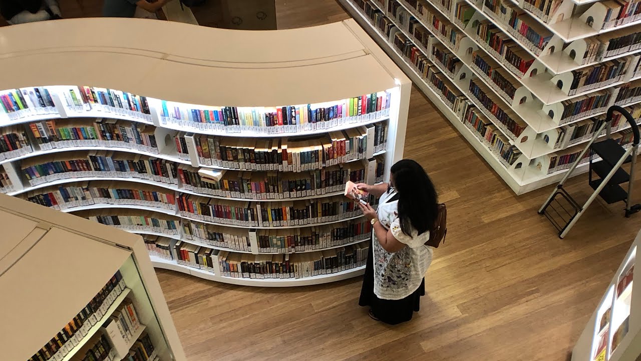 Berkunjung Ke Library@Orchard | Ardis Vlog
