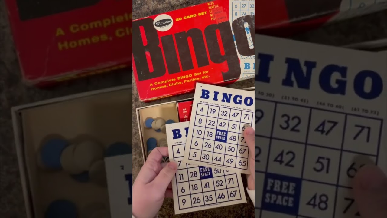 5 Items I Look For at Thrift Stores for Junk & Vintage Journaling #papercrafts #journaling #art