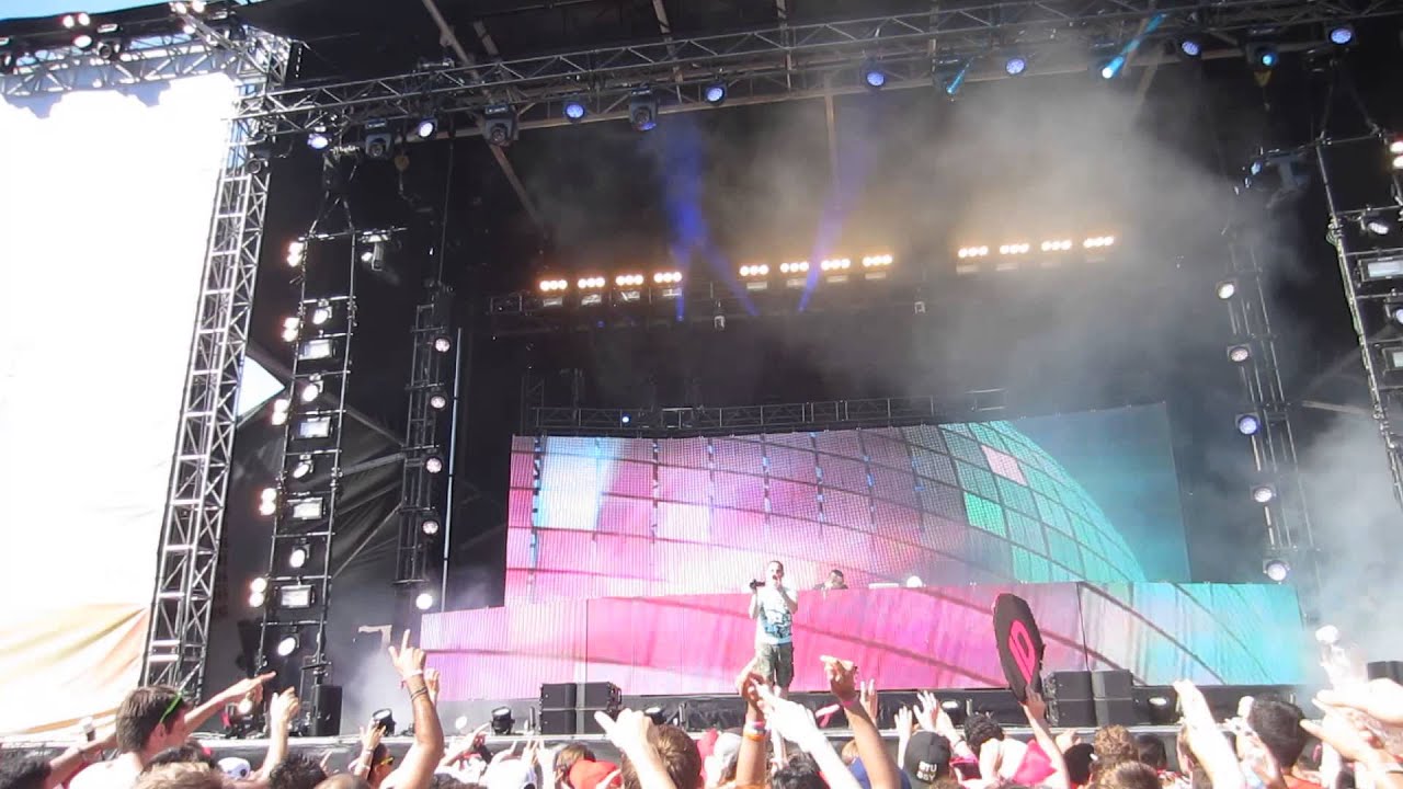 Myon & Shane 54 and Seven Lions - Strangers (New ID) Live @ DDF 2013