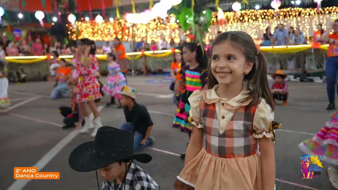2º Ano – Dança Country - Festa Junina 2025 Anglo Acre