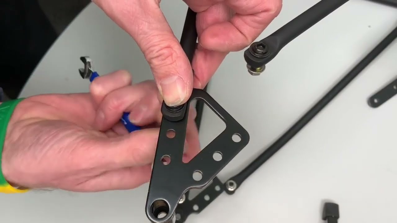 How to fit an Elops 500 disc Pannier Rack to a Riverside 120