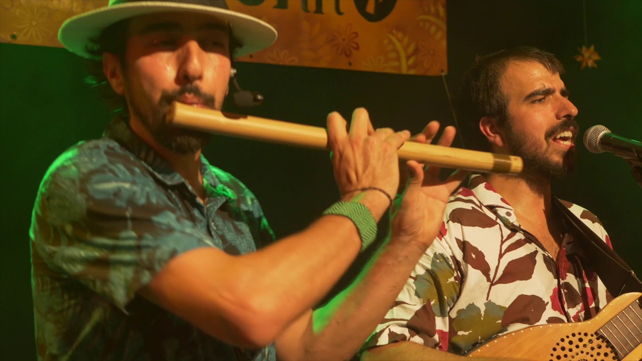 O nome da flor (Carlos Valverde/João Arruda)
