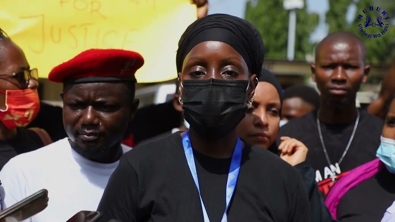 Kenya court sentences anti-corruption activists to six-month probation