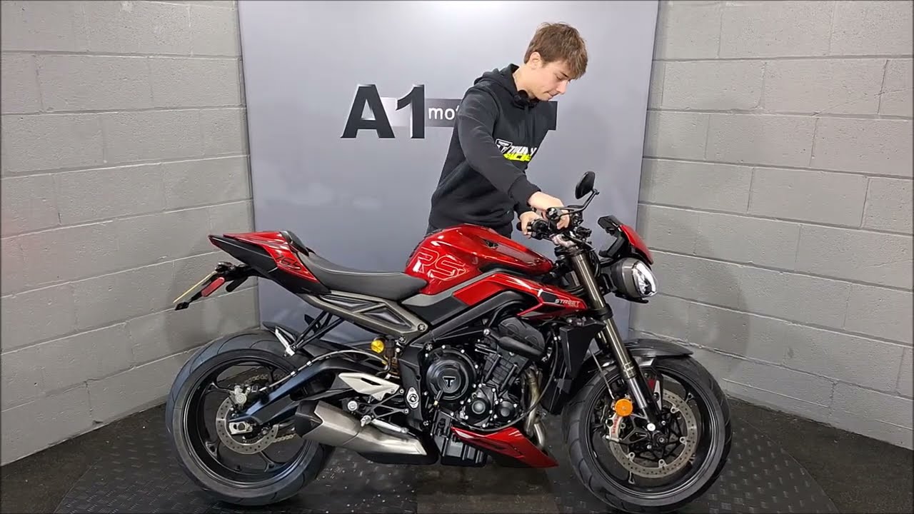 Triumph Street Triple 765 RS
