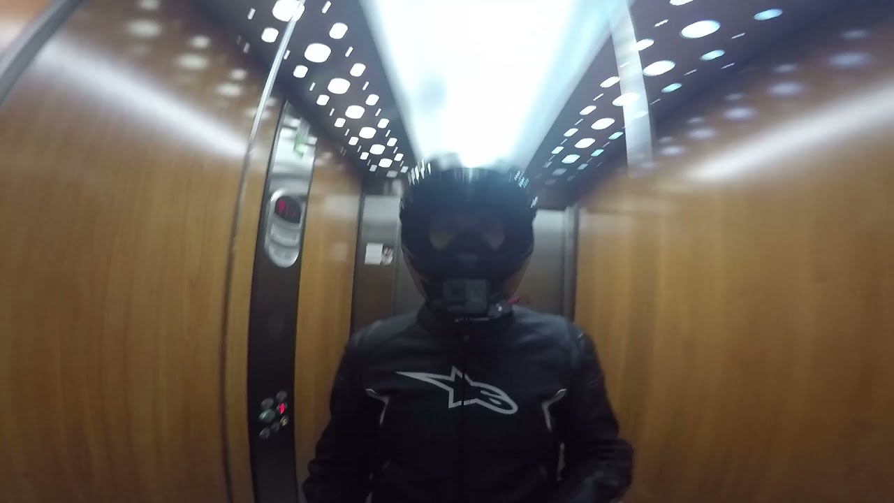 MOTOVLOG #1/le début d'une grande aventure, enfin je pense!!!!