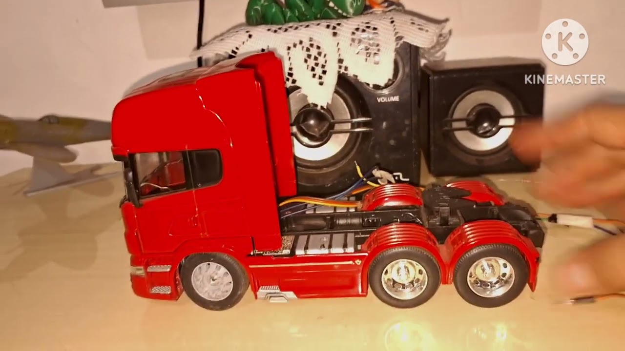 Diferencial com molejo 6x2 miniatura scania r730 1/32