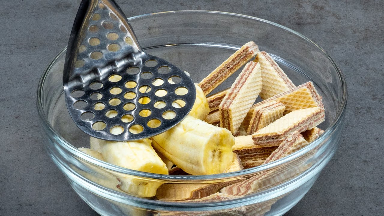 Золото, а не десерт. Из вафель и измельченных бананов. Обязательно приготовьте!