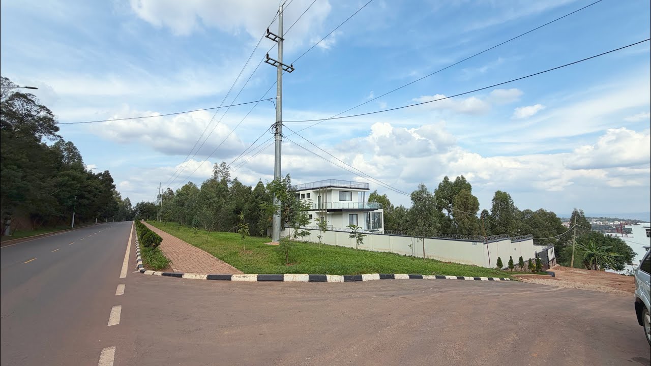 Prime Land for Sale in Rebero, Kigali Rwanda – 5 Hectares of Opportunity! 🇷🇼