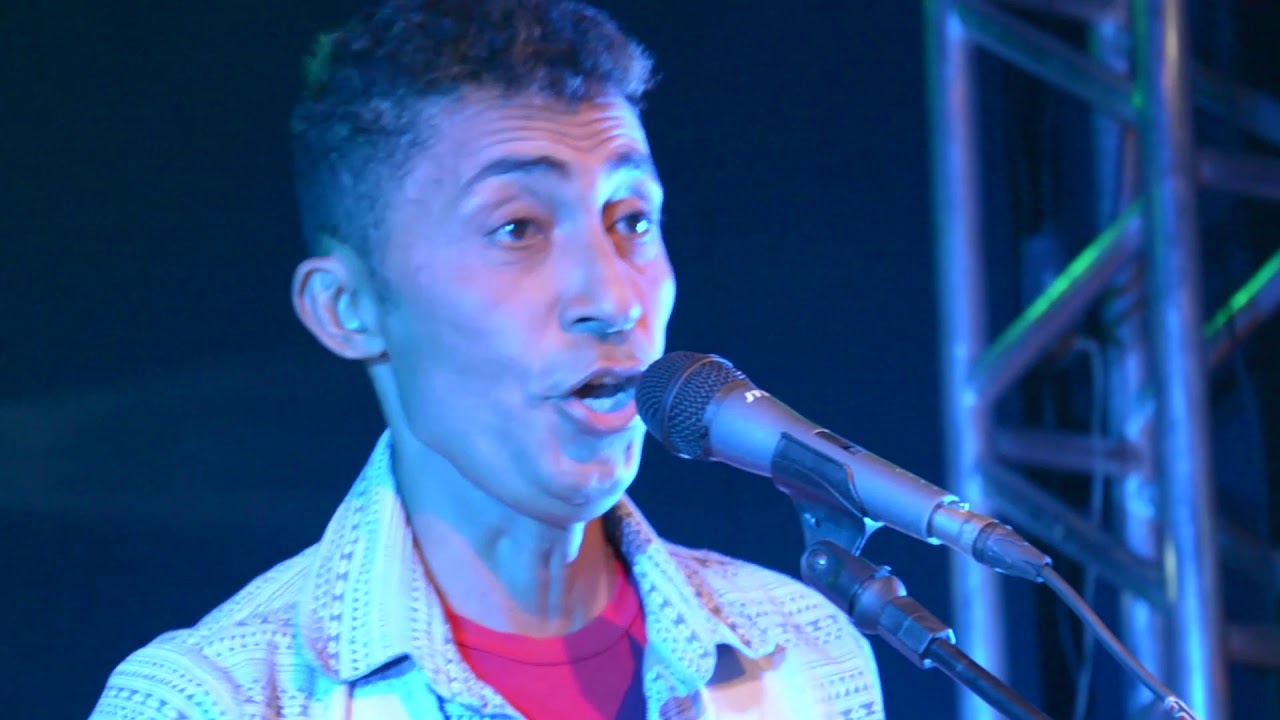 RENER MORENO - O Bar já vai fechar