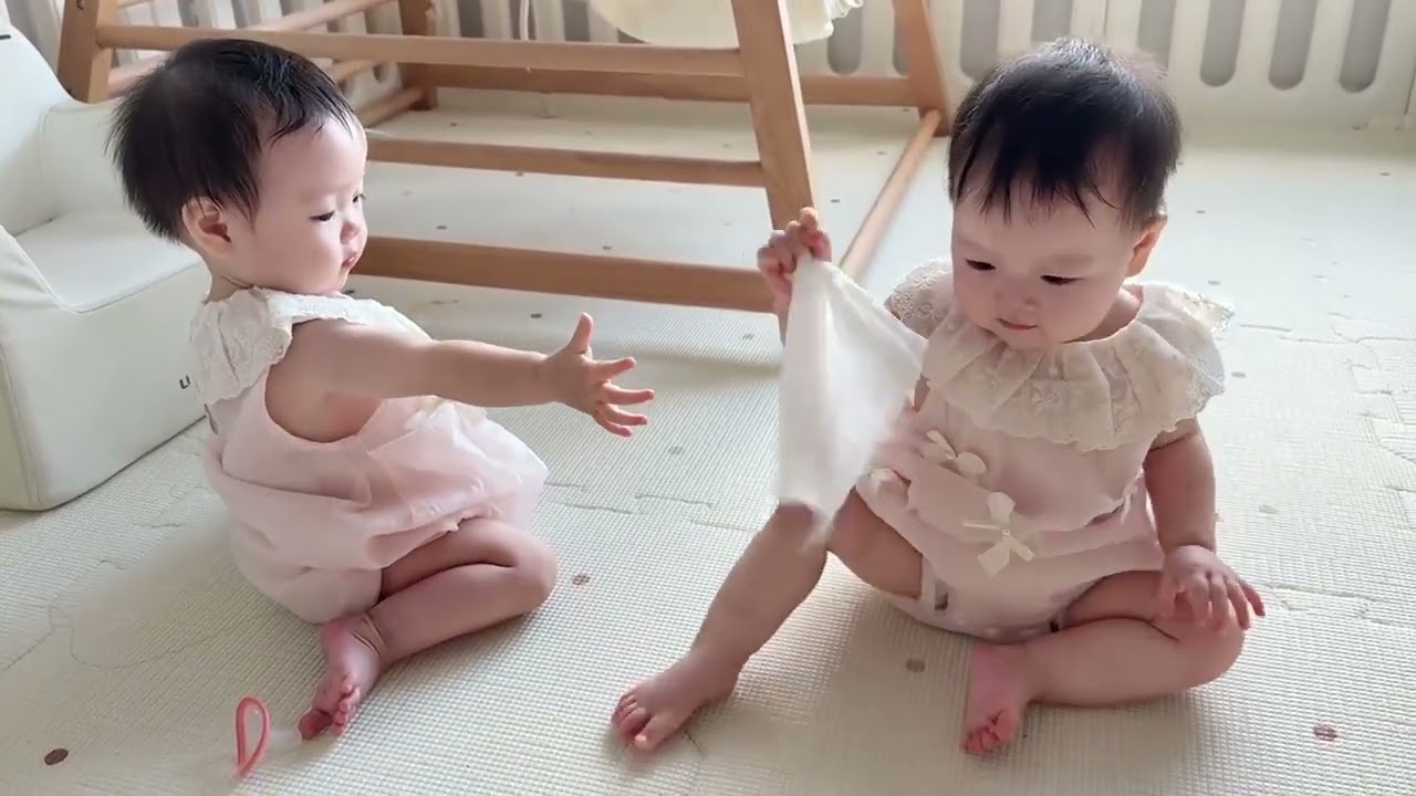 Puff I have been waiting for a long time #twins #human cubs #cute baby