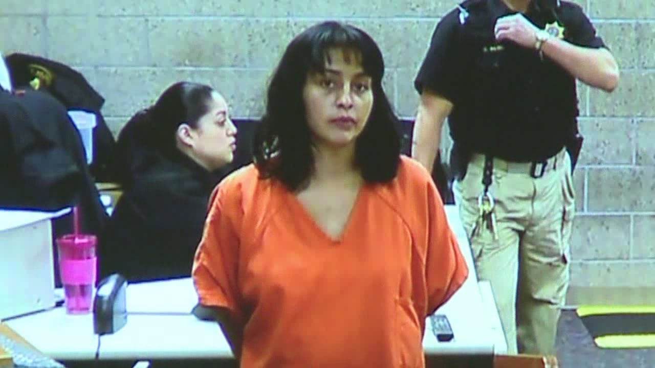 Pregnant woman arrested on child abuse charge
