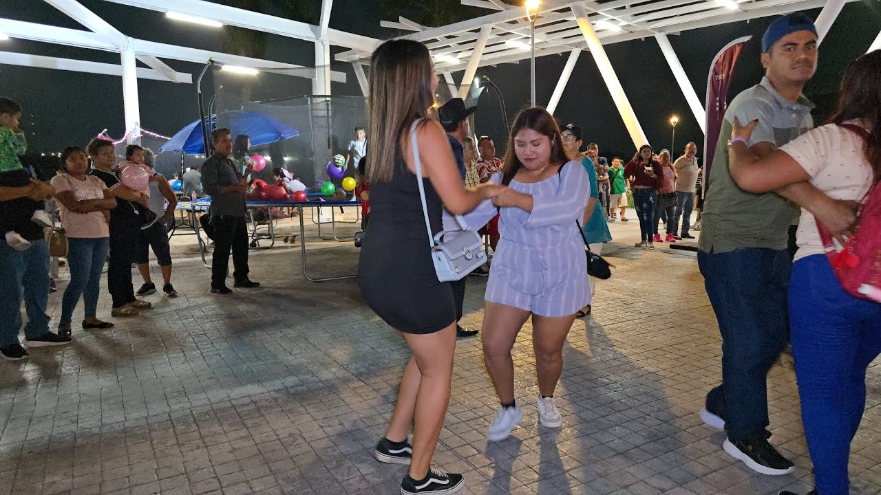 GRUPO LOS PRIMOS..en vivo armaron tremendo bailando en LA LAGUNA DEL CARPINTERO TAMPICO 🇲🇽 🎶💃🕺🤙🤟
