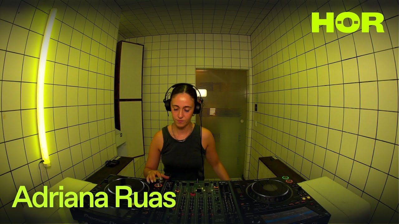 Kok&ouml;l&ograve; - Adriana Ruas | H&Ouml;R - July 24 / 2025