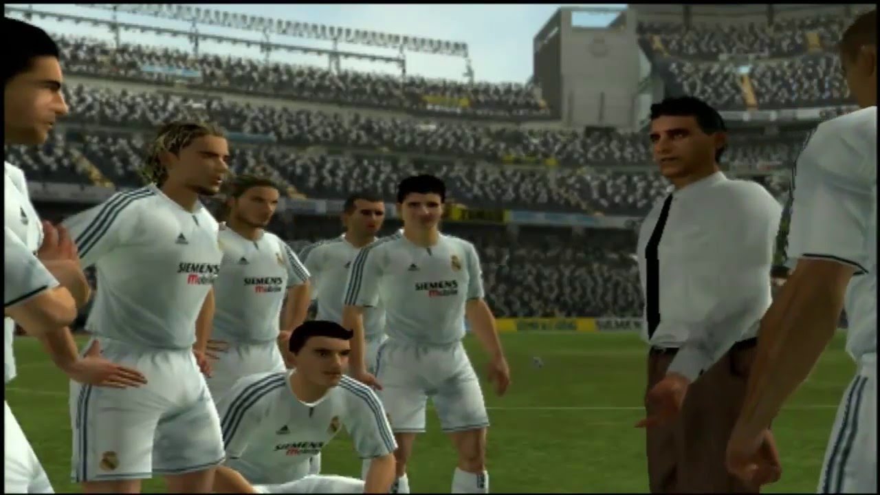 REAL MADRI CLUB FOOTBALL PS2