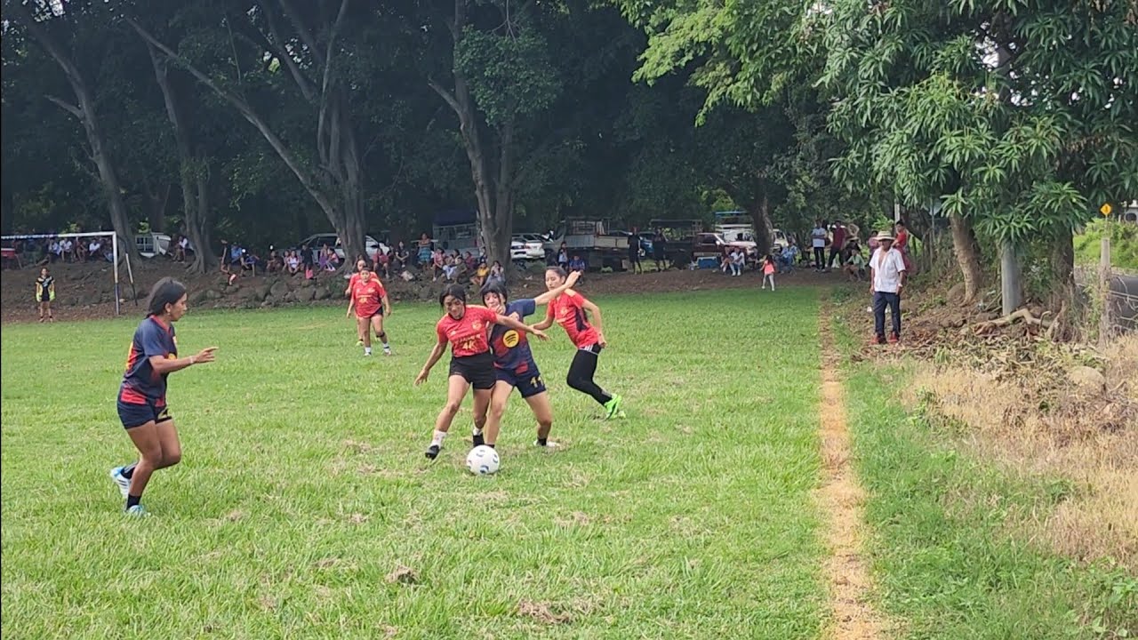 EL LORO YOUTUBERO VS EL SALVADOR 4K CLASICO AMISTOSO 😱😍