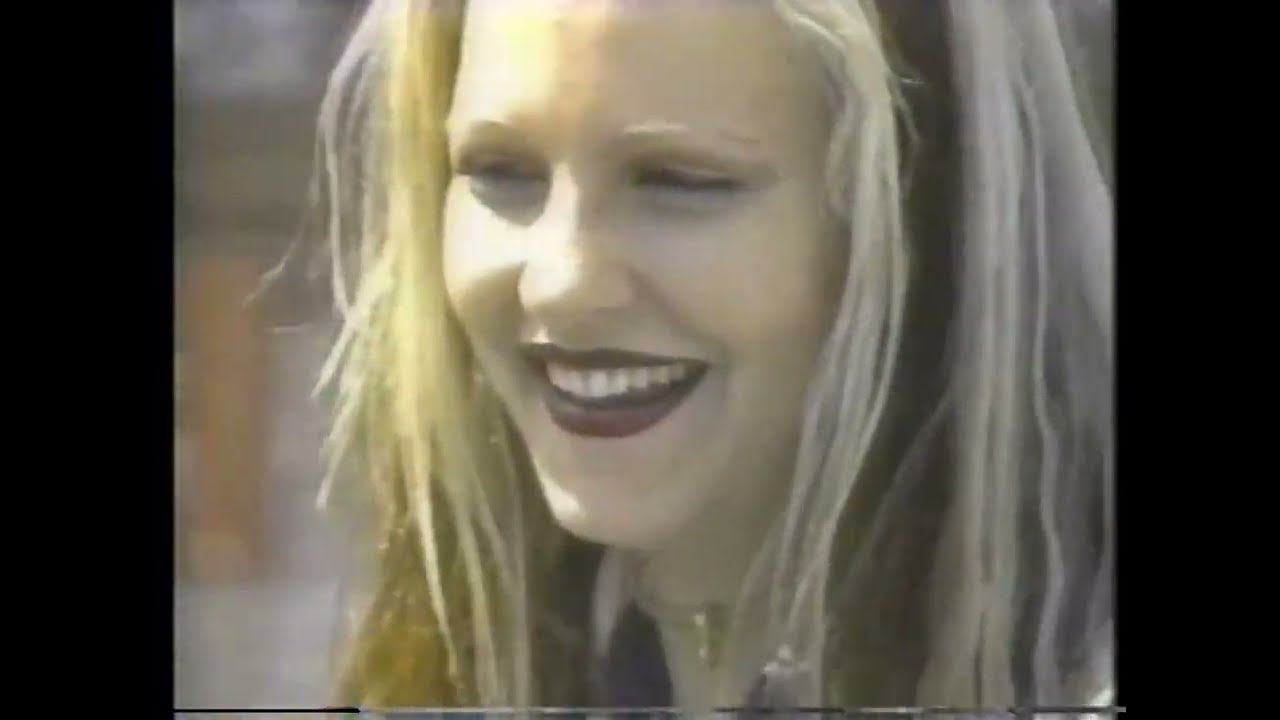 Lunachicks - XXX Naked [1999] (60fps)
