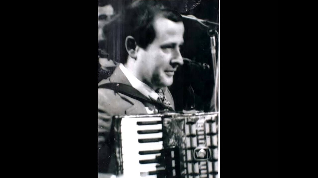 U thafsha si thahet fiku; Grupi i burrave - Luan Borova