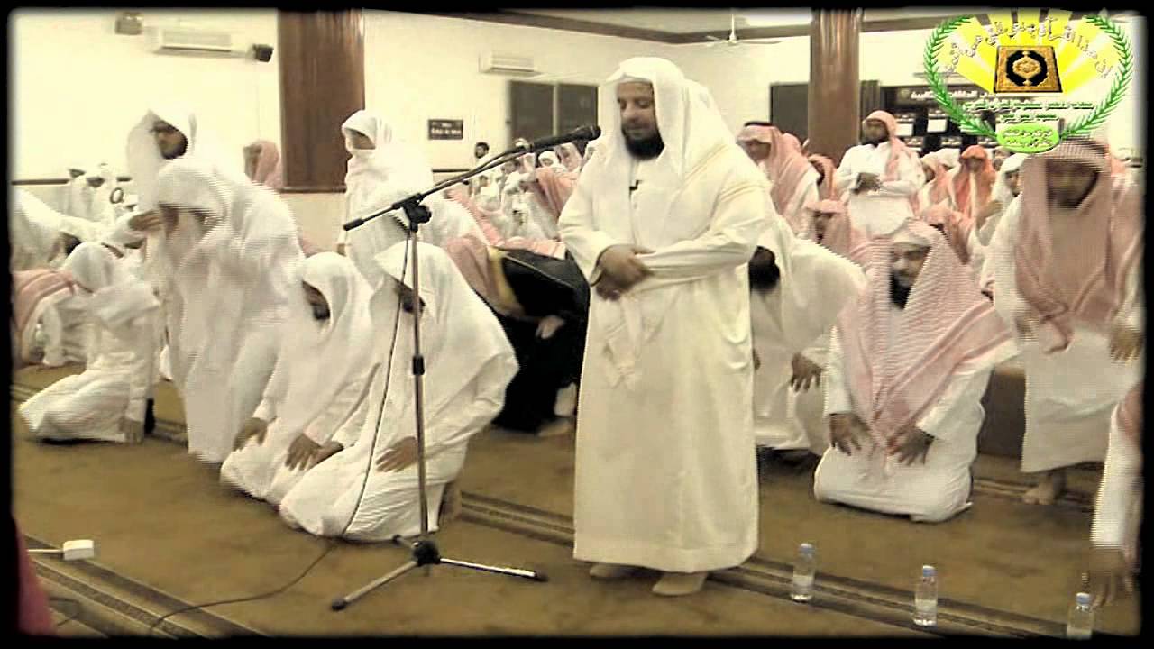 عشائية الشيخ أدريس ابكر الأحد15 6 1433هـ بمسجد التراضي