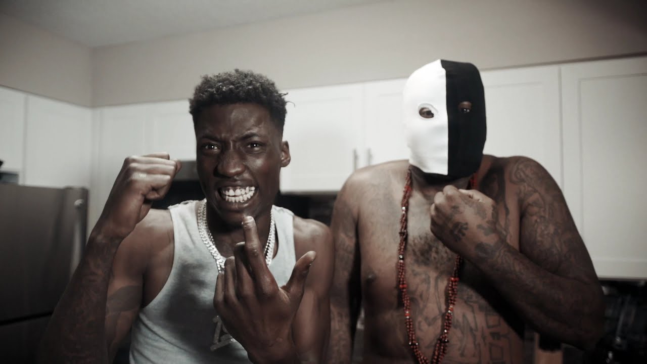 Ola Runt - Dead Dock (Official Music Video)