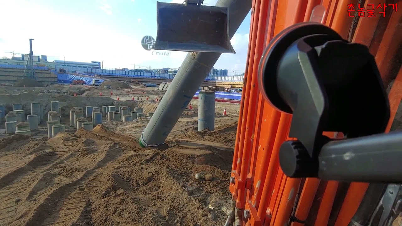 02굴삭기 항타기보조작업2 상세설명 초보자교육용 영상 입니다!