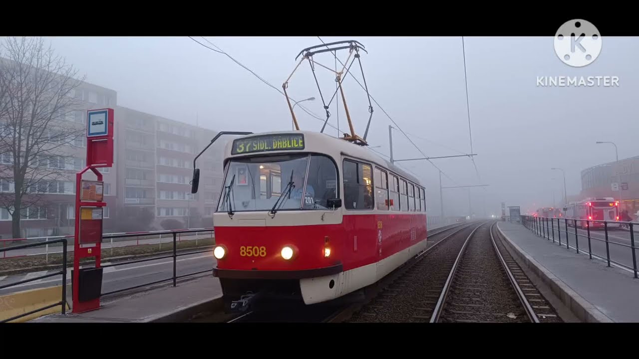 Hlášení Linky 37 kyselova zastávka na znamení příští zastávka Ládví 