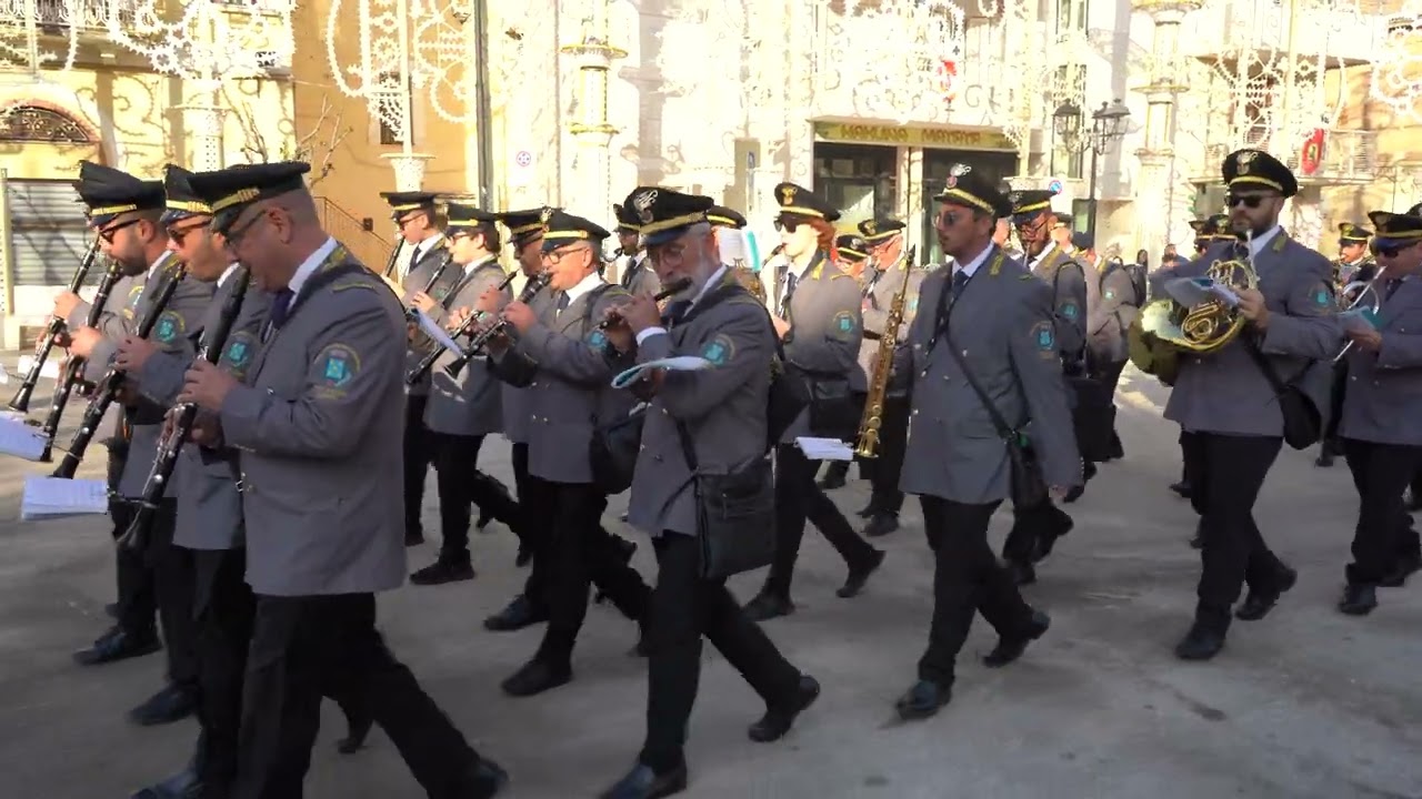 Banda di Ailano - Marcia Cichita - Festa di San Trifone 9 Novembre 2024 Adelfia (Ba)