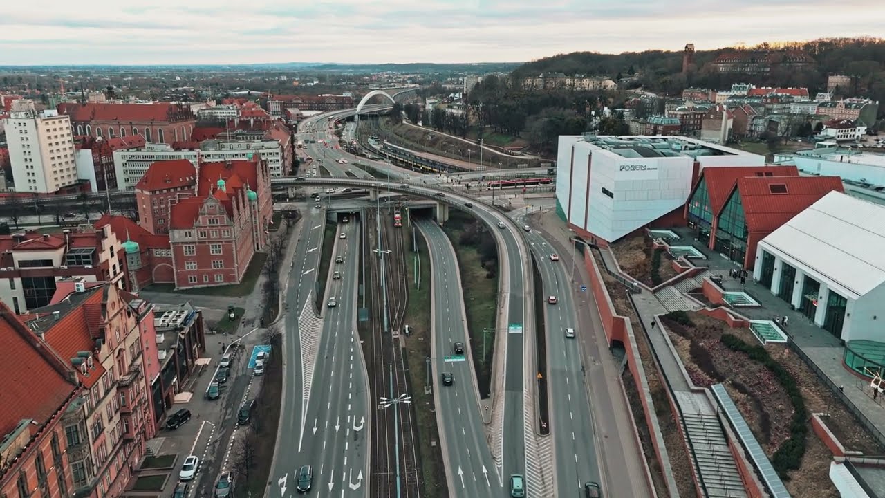 Gdańsk  🇵🇱 Poland - by drone [4K]