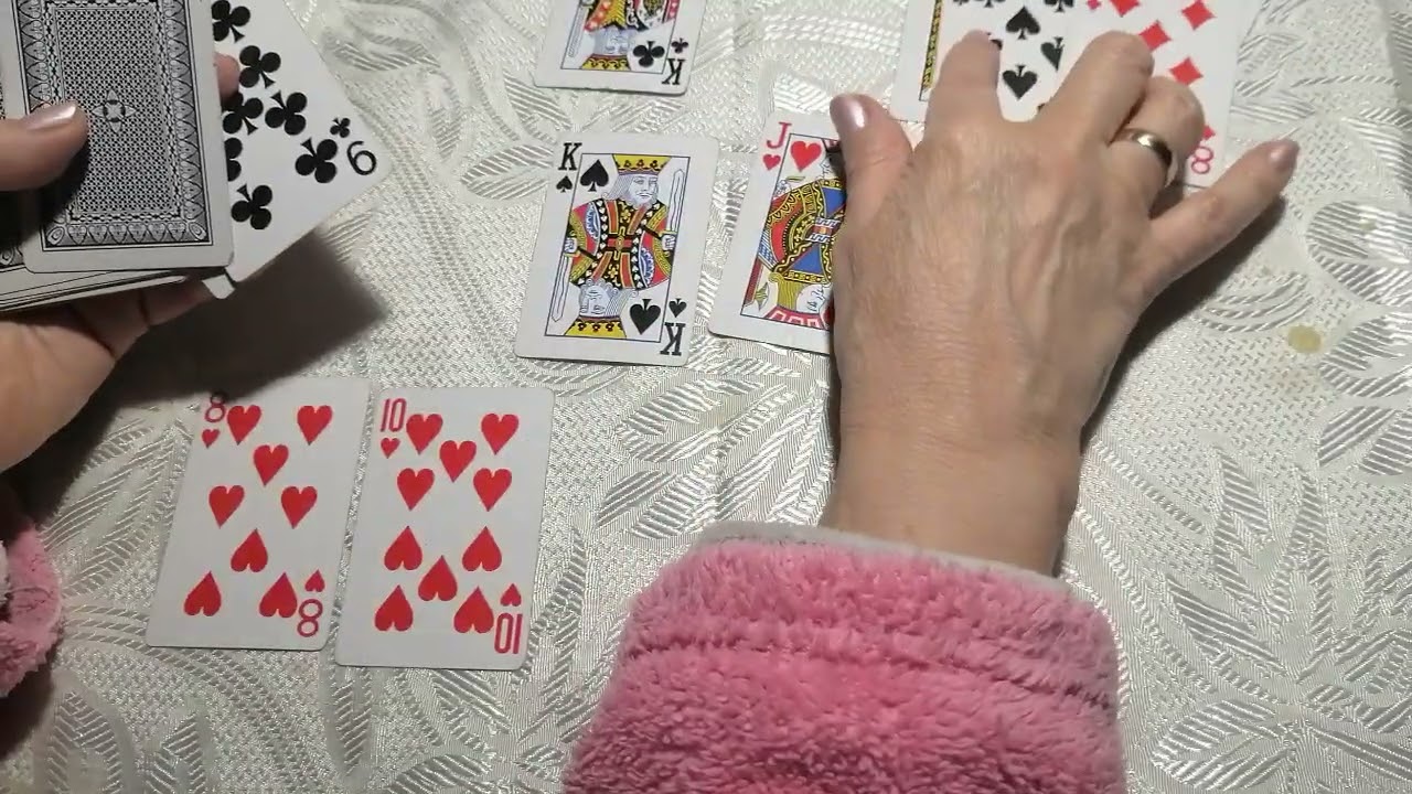 Кто на сердце у крестового короля ‼️