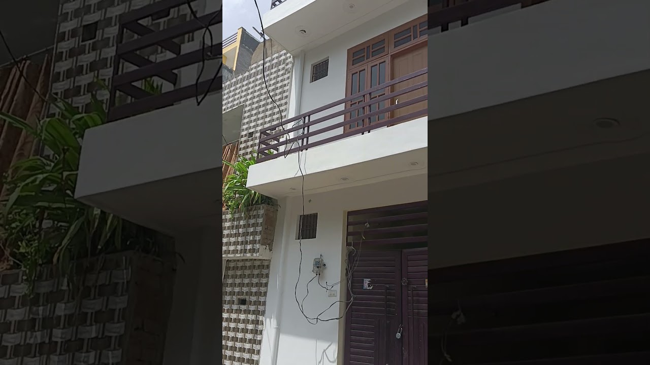 lda colony Lucknow 400 sqrfeet 3 bhk house East facing 9369329388