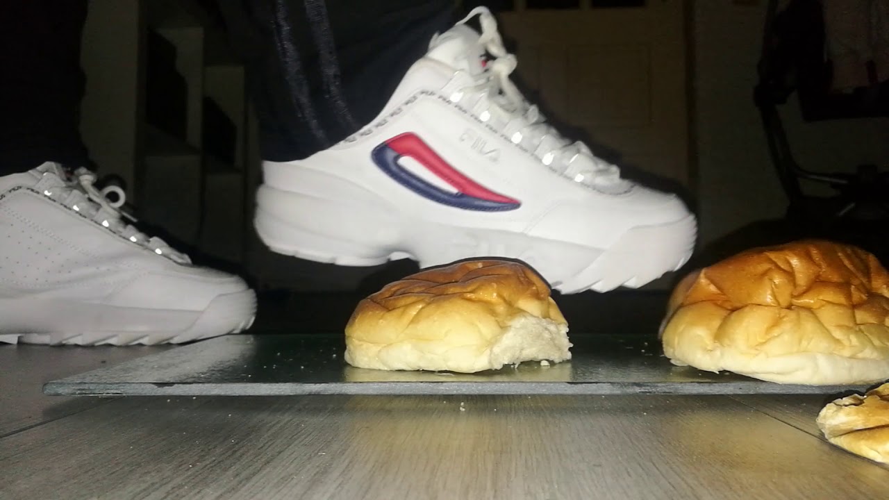 Fila Distuptor crush buns