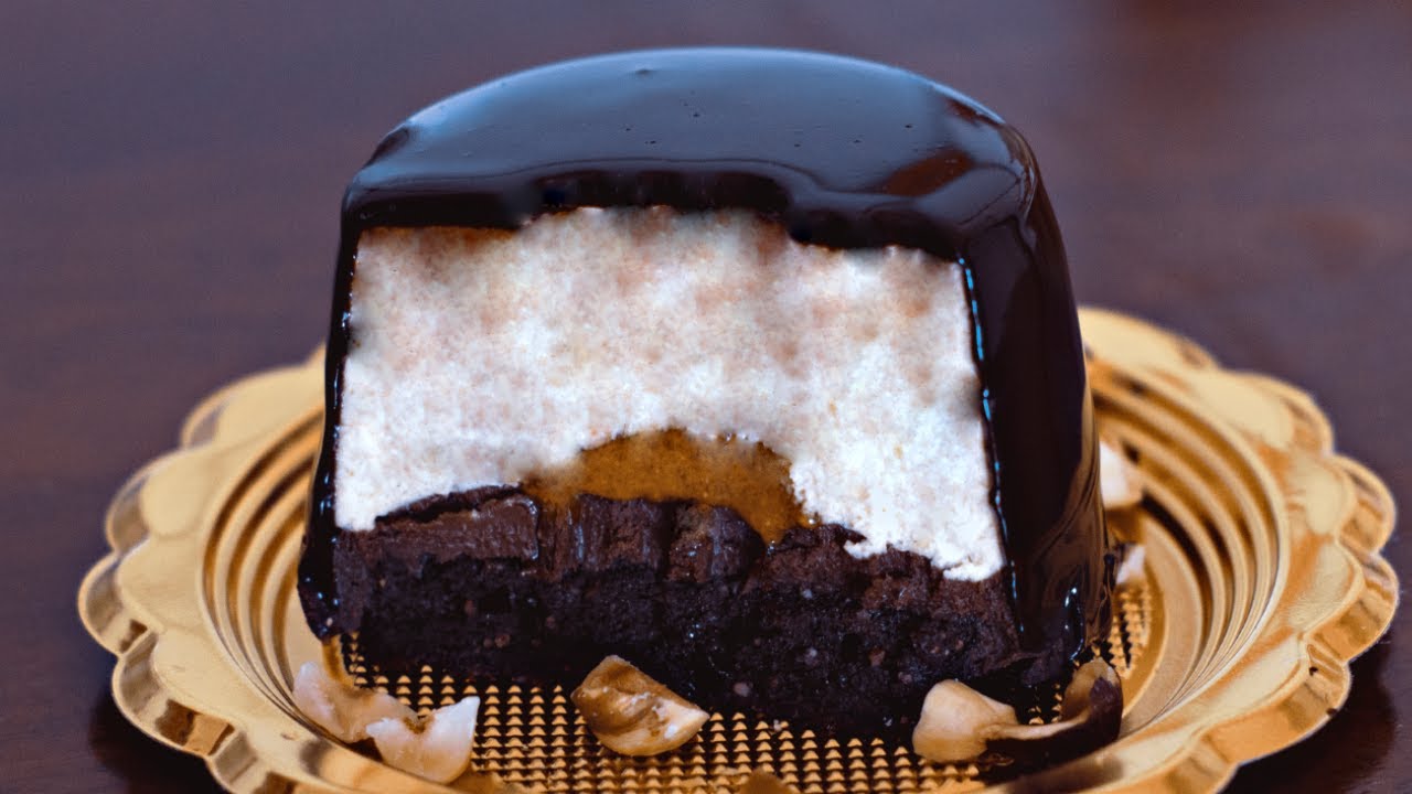MOUSSE ALLA NOCCIOLA con cremoso al cioccolato e glassa extra-lucida