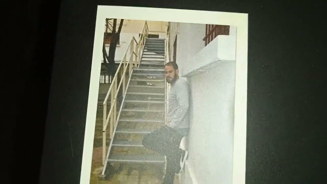 Pablo Rivadulla Dur&oacute; (Pablo Has&eacute;l) EROSIONANT MURS. LLEIDA 2023.