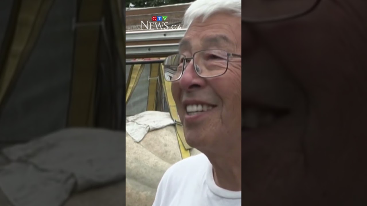 B.C. man to defend pumpkin weigh-off title