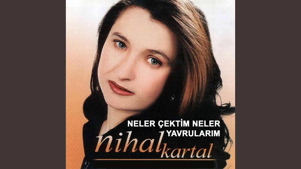 Kapının Önünde Önlük Dikiyi