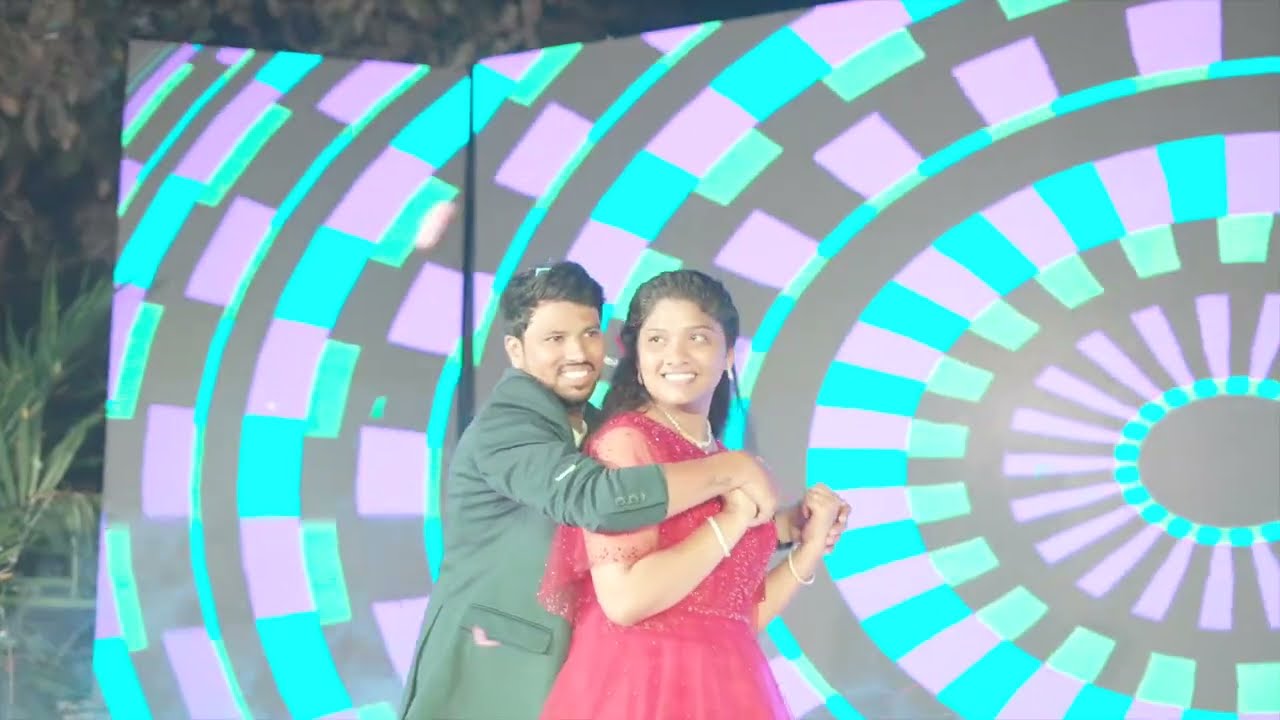 #sangeet bride & groom dance together #family #friends #wedding