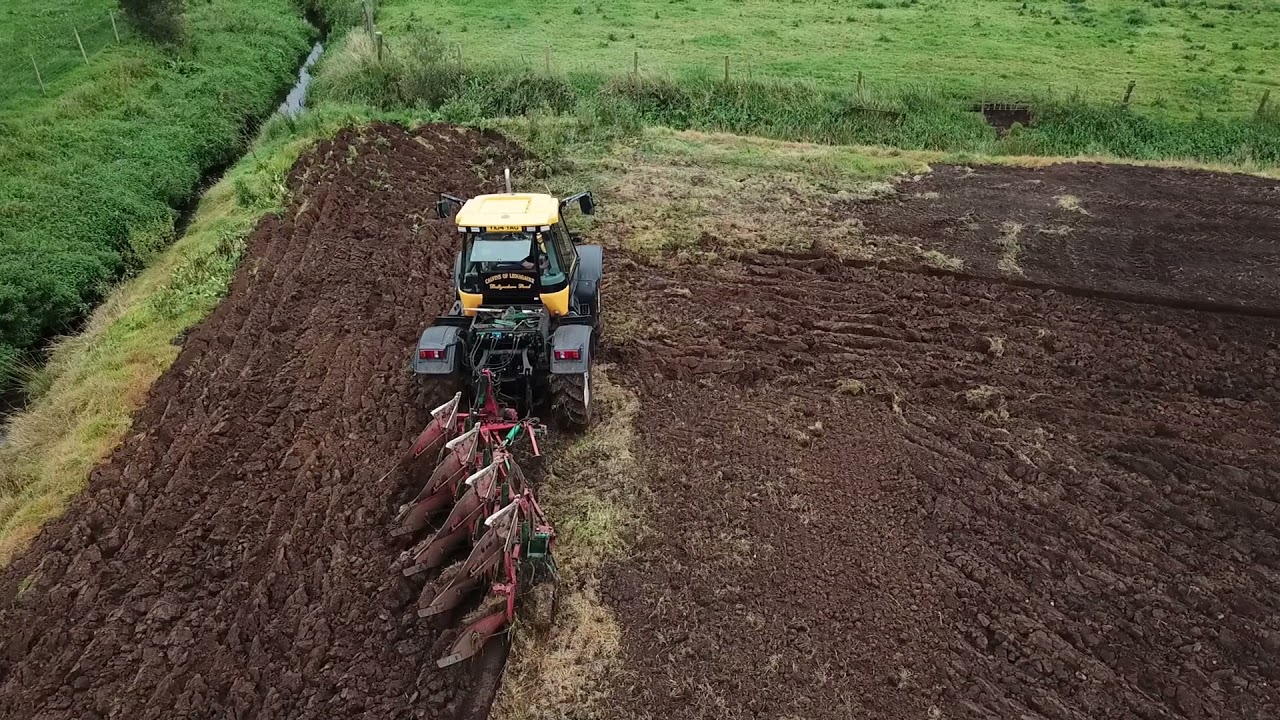 JCB Fastrac Ploughing in North Antrim