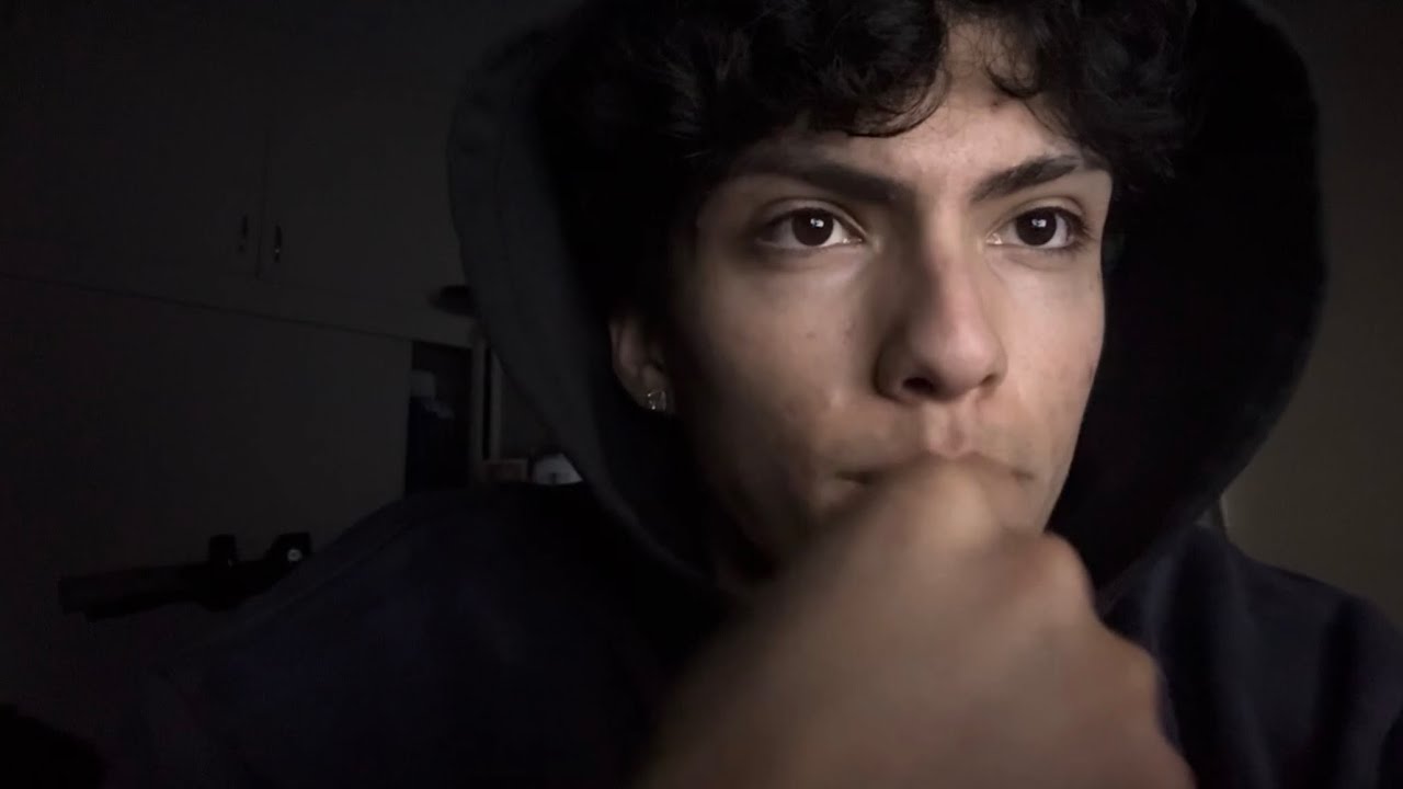 asmr q&a + eating candy :p