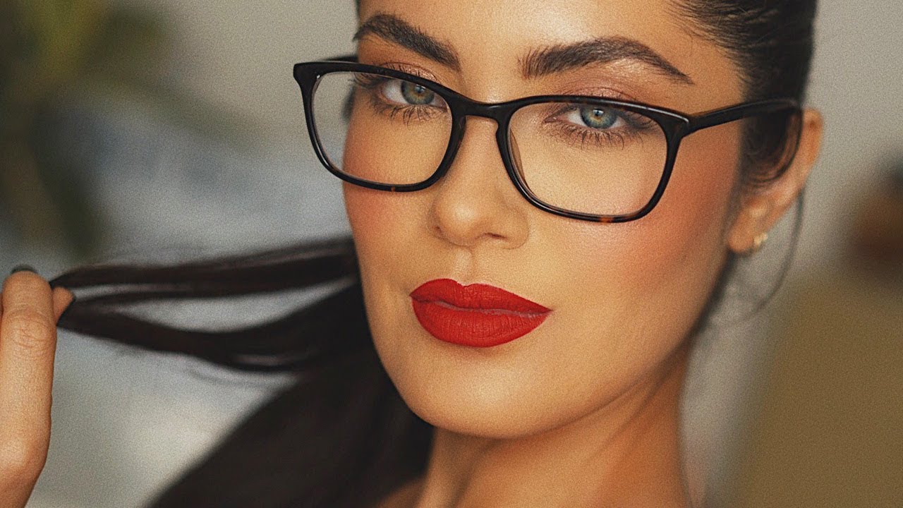 Makeup for Glasses and My Favorite Red Lip | Melissa Alatorre