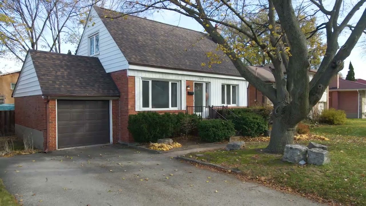 1587 Muir Road is For Sale in Mississauga! 🏠