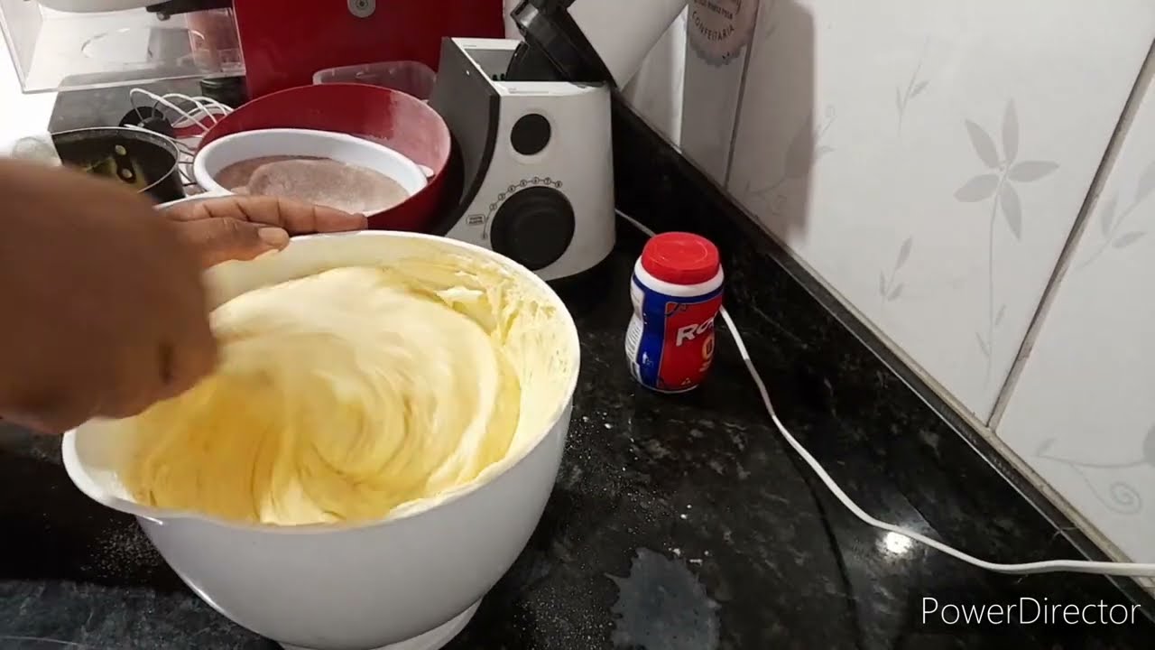 Massa Amanteigada Para Bolo 50/ 100 Fatias Retangular/ Bolo de Corte ou Decorado.