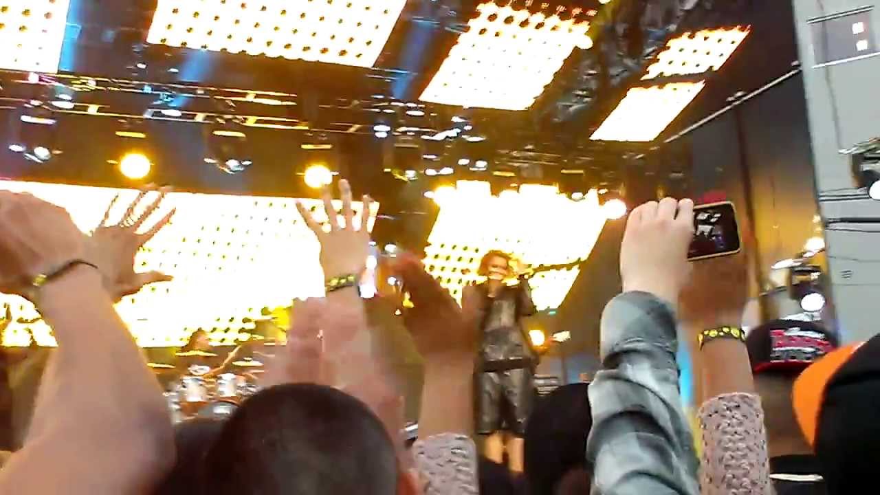 Ciara performing Body Party on Jimmy Kimmel pt. 2