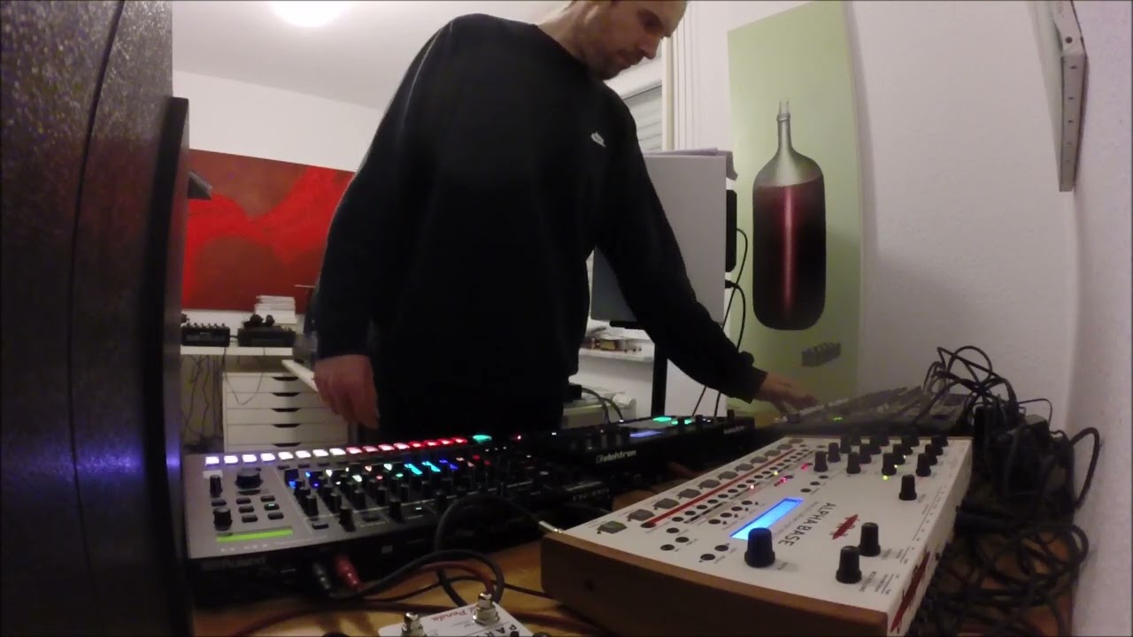 Mister Jay - LiveJam #03 - Analog [Micro, Deep, Minimal]